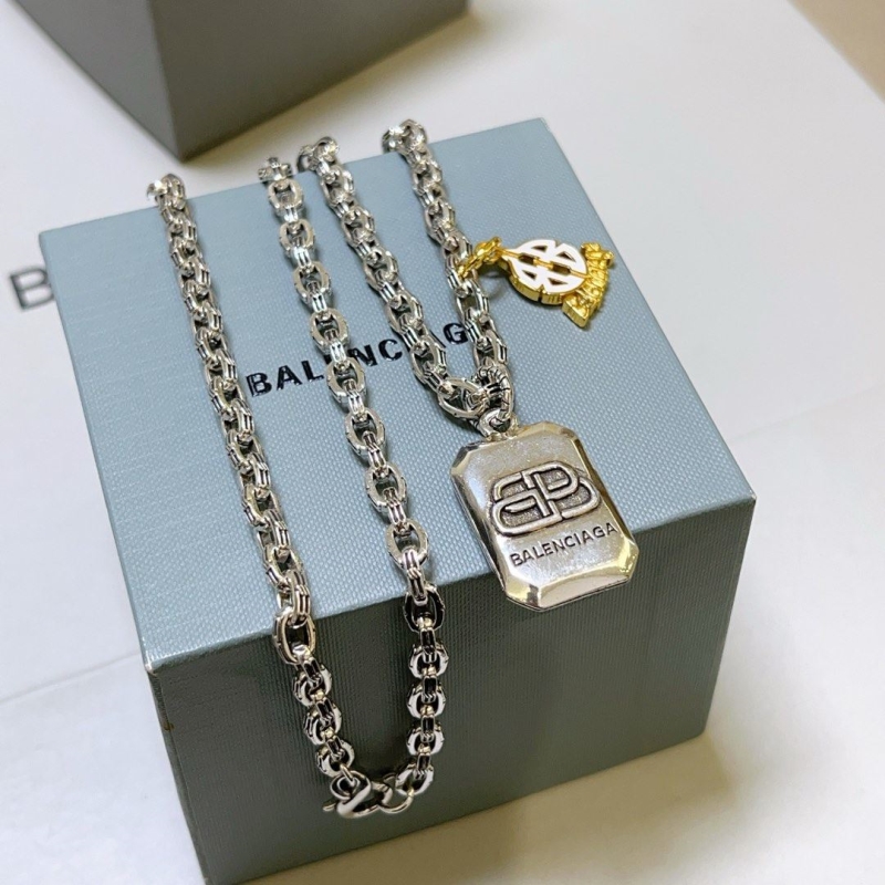 Ba1en*iaga necklaces